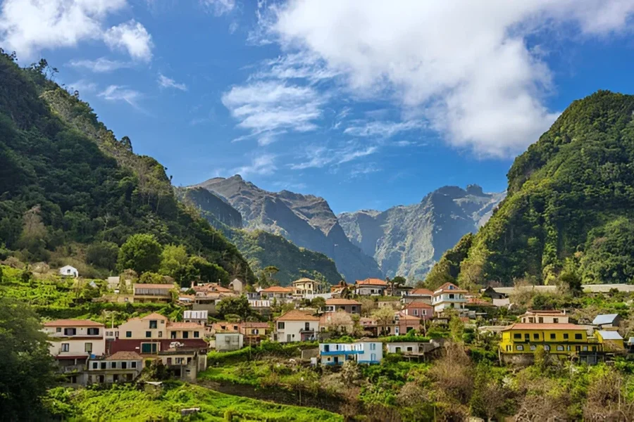 Why People Flock to Portugal